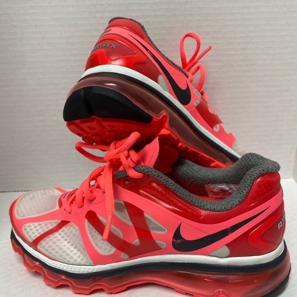 Nike Shoes - Women’s Nike Air Max